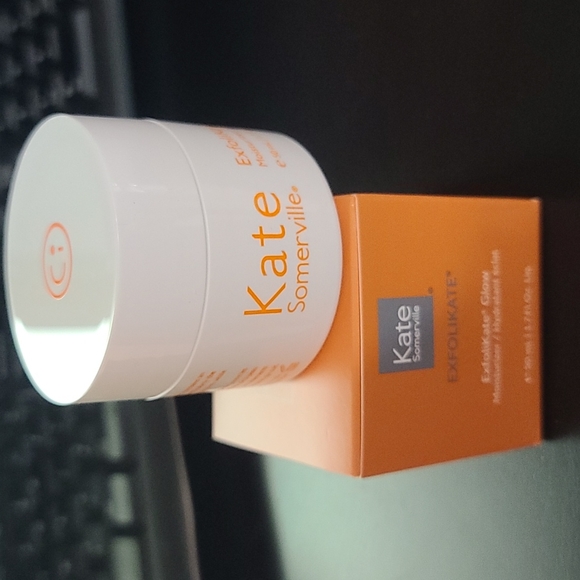 NEW KATE SOMERVILLE ExfoliKate® Glow Moisturizer - Picture 3 of 3